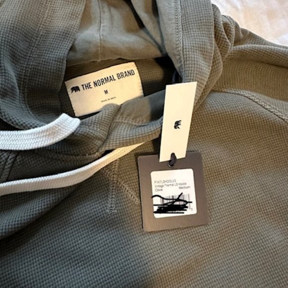 Medium Normal Brand Vintage Thermal Hoodie in Olive Green - Picture 3 of 4